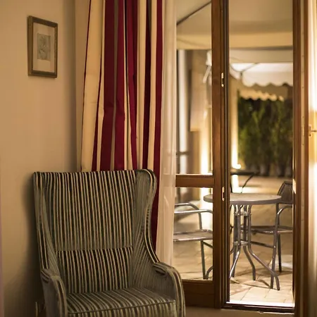 Monte Cenci Hotel 4*