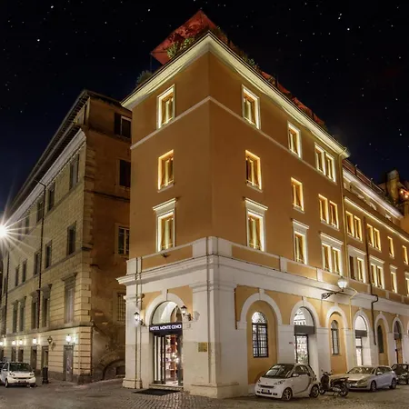 Monte Cenci Hotel