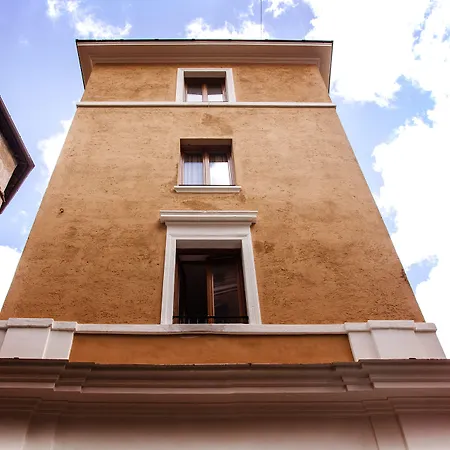 Monte Cenci 4*