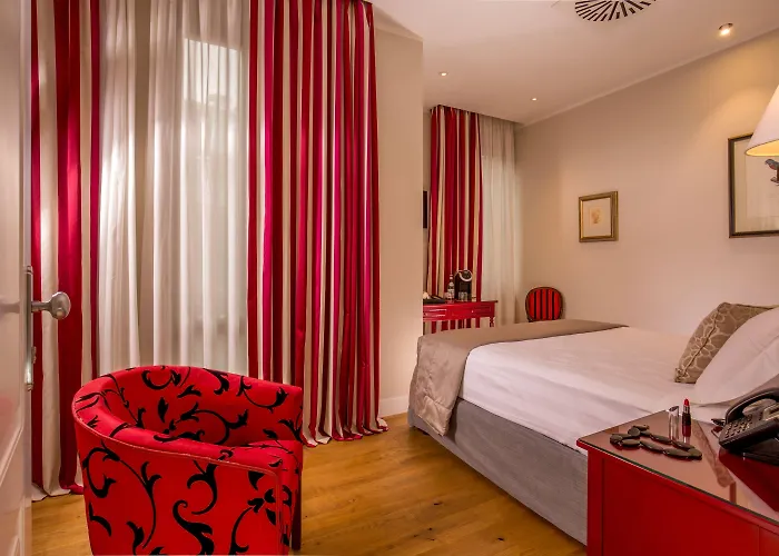 Hotel Monte Cenci 4*