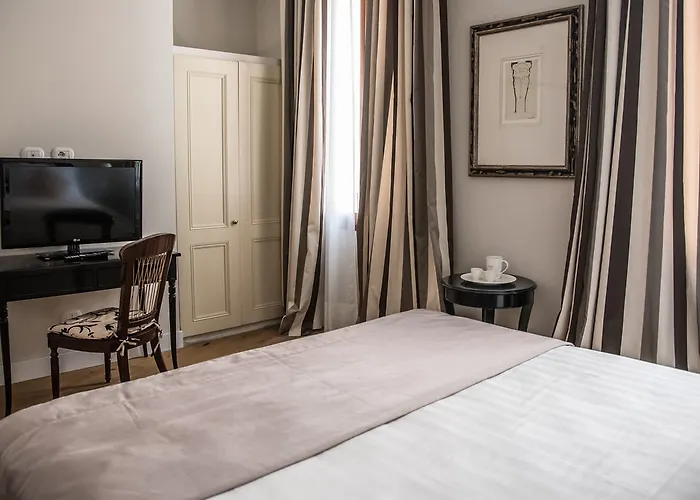 Hotel Monte Cenci 4*